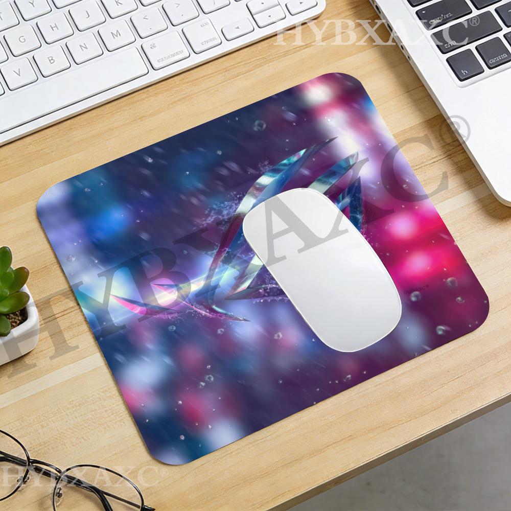Office Tech Setup - HYBXAXC Tech Geometric Small Mouse Pad
